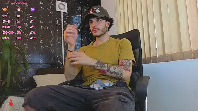 Snapshot of Rafael_Mendezz chatting on 04/11/26, 09:07 Rafael Mendezz online show from 04/11/26, 09:07