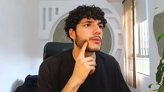 Rafael Mendezz online show from 09/21/25, 08:47