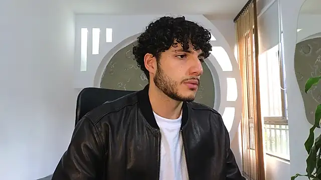 Rafael Mendezz online show from 09/18/25, 08:56