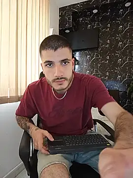 Snapshot of Rafael_Mendezz chatting on 07/10/26, 07:36 Rafael Mendezz online show from 07/10/26, 07:36