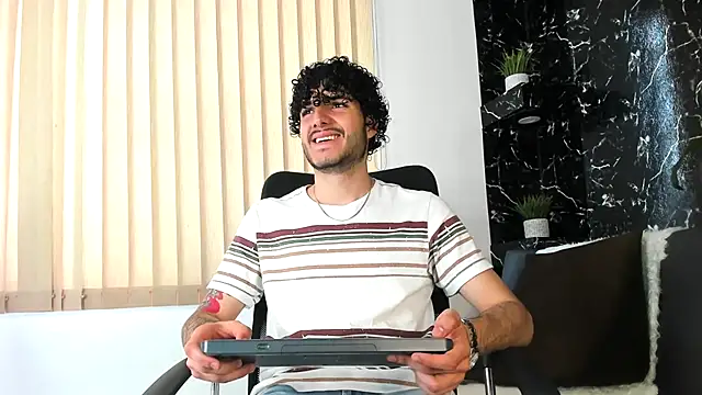 Rafael Mendezz online show from 11/22/25, 08:18