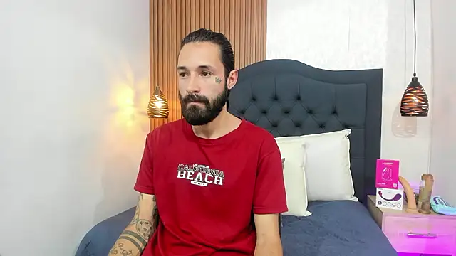 Hisoka 011 online show from 03/20/26, 07:26