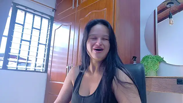 Snapshot of Jennifer_Vega1 chatting on 04/12/26, 07:28 Jennifer Vega1 online show from 04/12/26, 07:28