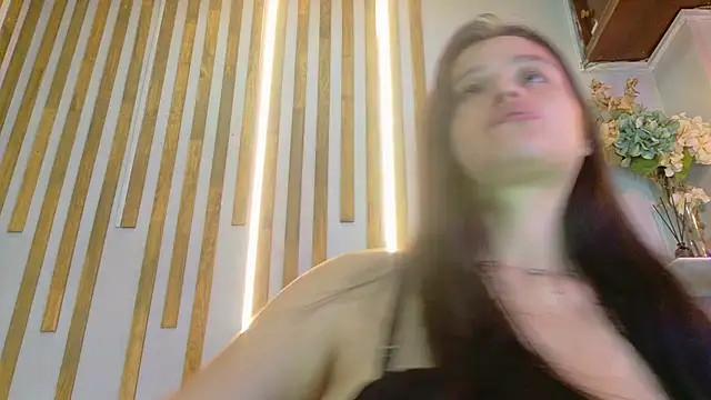 Snapshot of Jennifer_Vega1 chatting on 10/21/25, 11:59 Jennifer Vega1 online show from 10/21/25, 11:59
