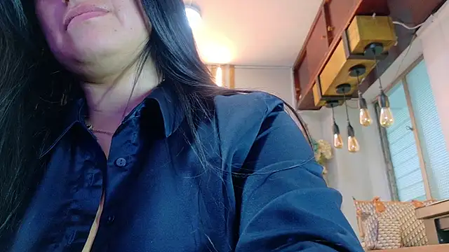 Snapshot of Jennifer_Vega1 chatting on 10/16/25, 01:25 Jennifer Vega1 online show from 10/16/25, 01:25