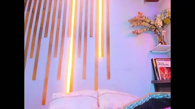 Jennifer Vega1 online show from 11/09/25, 12:25