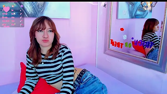 Sharlot Gallego online show from 10/31/25, 11:44