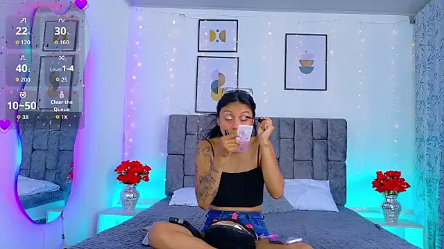 Snapshot of Soffia_Konig_ chatting on 05/23/26, 12:26 Soffia Konig online show from 05/23/26, 12:26