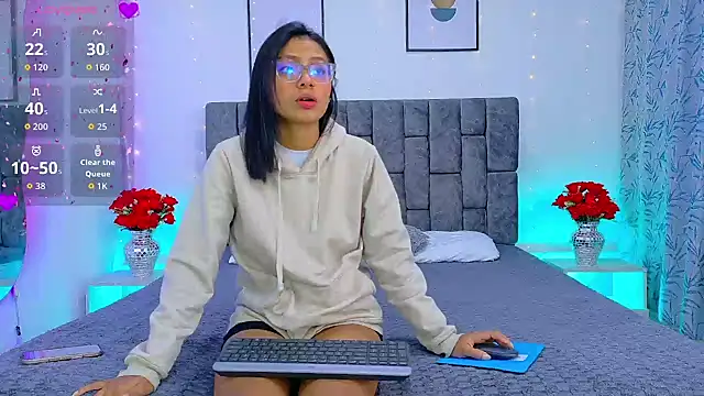 Snapshot of Soffia_Konig_ chatting on 05/09/26, 12:19 Soffia Konig online show from 05/09/26, 12:19