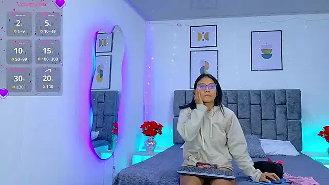 Snapshot of Soffia_Konig_ chatting on 04/28/26, 12:09 Soffia Konig online show from 04/28/26, 12:09