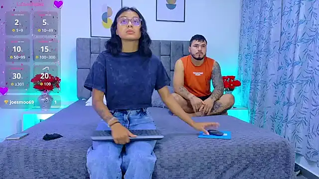 Soffia Konig  online show from 03/25/26, 12:15