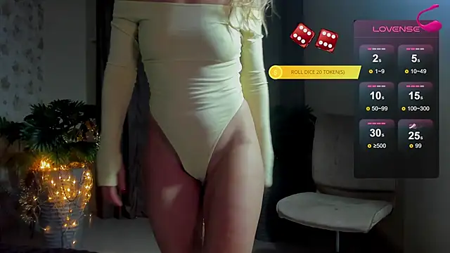 Julia Giulia online show from 02/09/26, 05:22