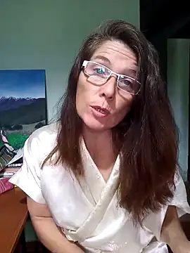 Merida2276 online show from 10/25/25, 03:23