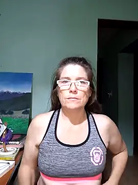 Merida2276 online show from 10/22/25, 02:11