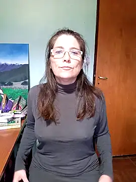 Merida2276 online show from 10/19/25, 01:47