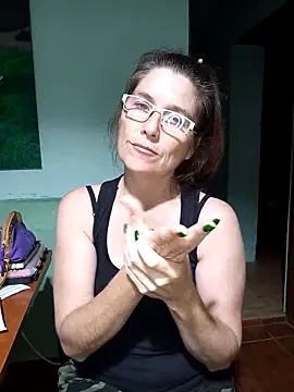 Merida2276 online show from 09/30/25, 11:11