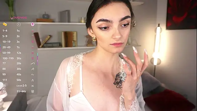 Morena Dolce online show from 10/05/25, 05:20