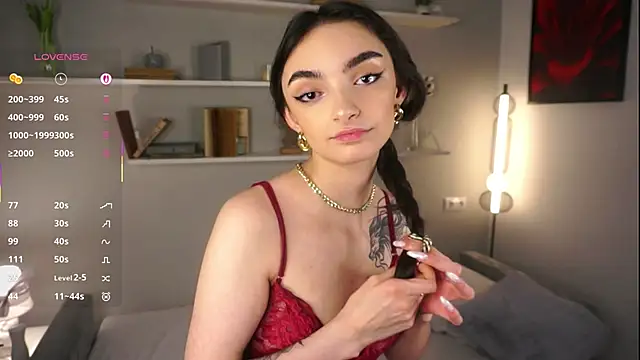 Morena Dolce online show from 09/27/25, 03:56