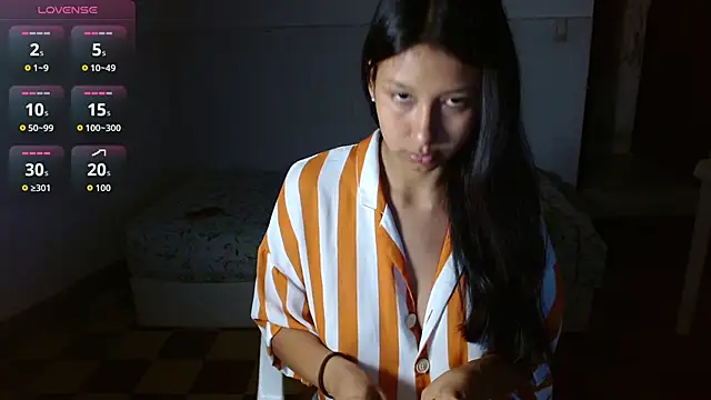 CanelaDeluxe online show from 11/30/25, 06:47