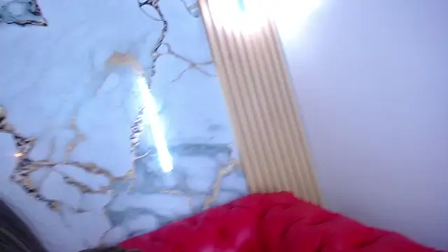 Tammy Bennet online show from 11/18/25, 05:44