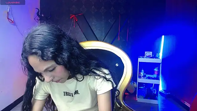 Sweettpleasure online show from 09/10/25, 07:24