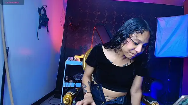 Sweettpleasure online show from 11/24/25, 03:01