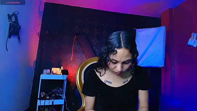 Sweettpleasure online show from 11/23/25, 02:38