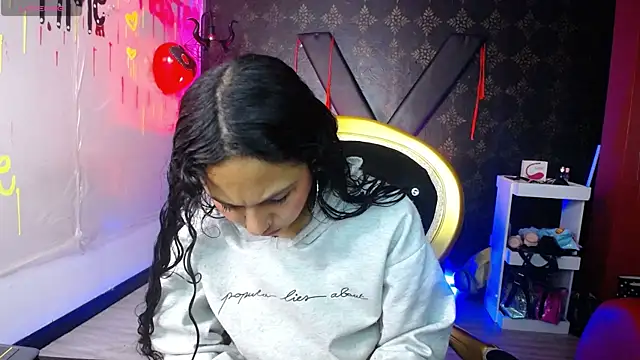 Sweettpleasure online show from 09/30/25, 12:33