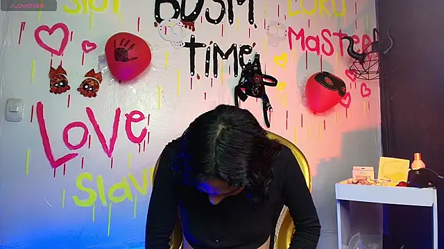 Sweettpleasure online show from 11/14/25, 02:10