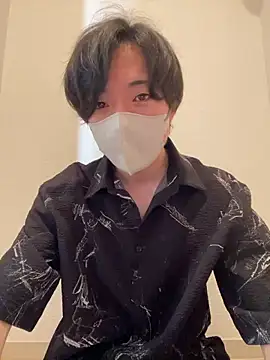 Yuma0718 online show from 11/15/25, 11:42