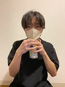 Yuma0718 online show from 11/09/25, 01:04