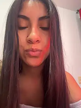 miel latina online show from 12/15/25, 04:35