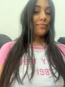 miel latina online show from 04/16/26, 03:02