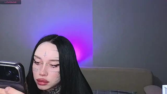 Somniyaa online show from 04/11/26, 07:06