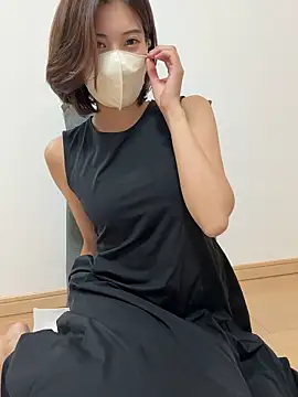 Snapshot of riko_oxo chatting on 09/09/25, 12:36 riko oxo online show from 09/09/25, 12:36
