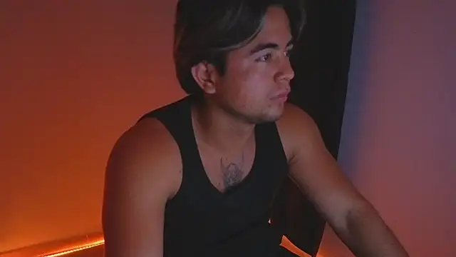 Snapshot of Bellion_grant chatting on 03/13/26, 01:10 Bellion grant online show from 03/13/26, 01:10