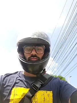 Snapshot of YoursThickDick chatting on 10/03/25, 06:26 YoursThickDick online show from 10/03/25, 06:26