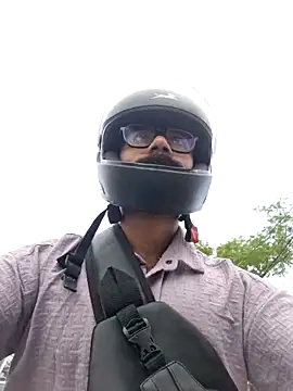 Snapshot of YoursThickDick chatting on 10/07/25, 06:14 YoursThickDick online show from 10/07/25, 06:14