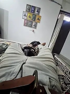 Snapshot of YoursThickDick chatting on 10/09/25, 03:07 YoursThickDick online show from 10/09/25, 03:07