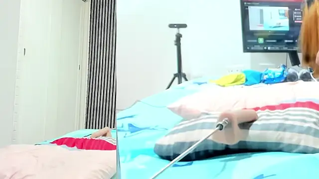 Alani Queen online show from 10/23/25, 07:34