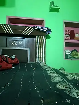 Shreya-couple online show from 10/25/25, 01:27