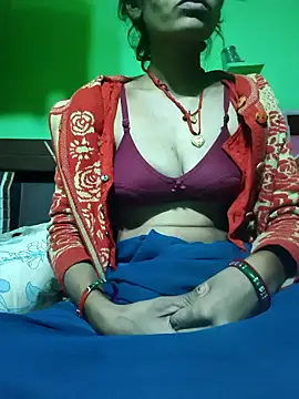 Shreya-couple online show from 12/19/25, 05:21