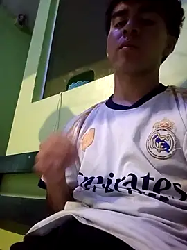 Snapshot of Babydemilk chatting on 04/13/26, 05:00 Babydemilk online show from 04/13/26, 05:00