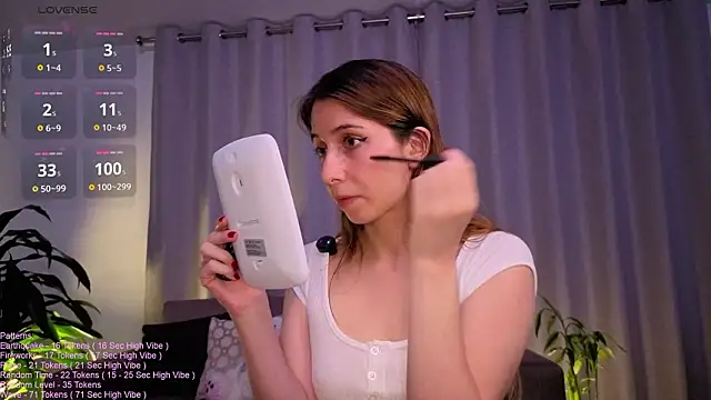 Snapshot of _LittleSammy chatting on 02/12/26, 02:00 LittleSammy online show from 02/12/26, 02:00