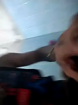 Yayoope online show from 12/17/25, 11:32