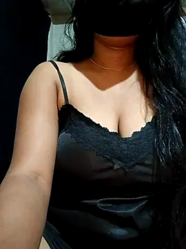 DiyaRoy49 online show from 11/30/25, 06:30