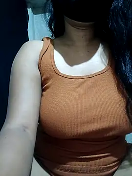 DiyaRoy49 online show from 04/23/26, 08:43