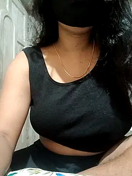 DiyaRoy49 online show from 10/05/25, 10:06