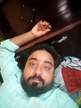 Snapshot of Raju_fuckerr chatting on 04/15/26, 04:29 Raju fuckerr online show from 04/15/26, 04:29