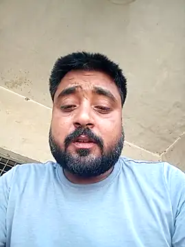 Snapshot of Raju_fuckerr chatting on 05/18/26, 03:50 Raju fuckerr online show from 05/18/26, 03:50